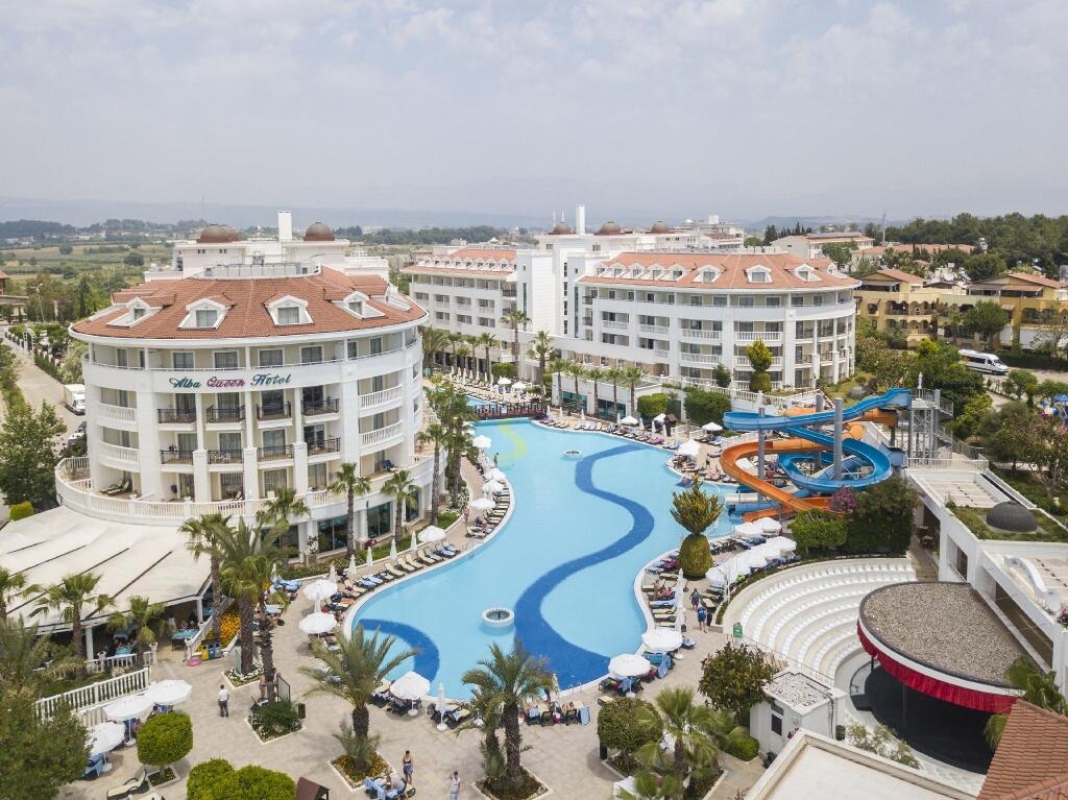 Alba Queen Hotel 5*