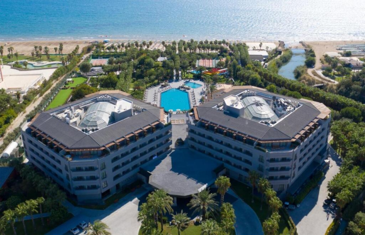 Miramare Beach Hotel 5*
