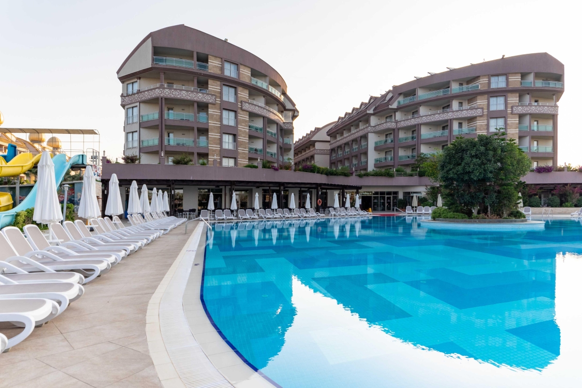 Seamelia Beach Resort Hotel & Spa 5★